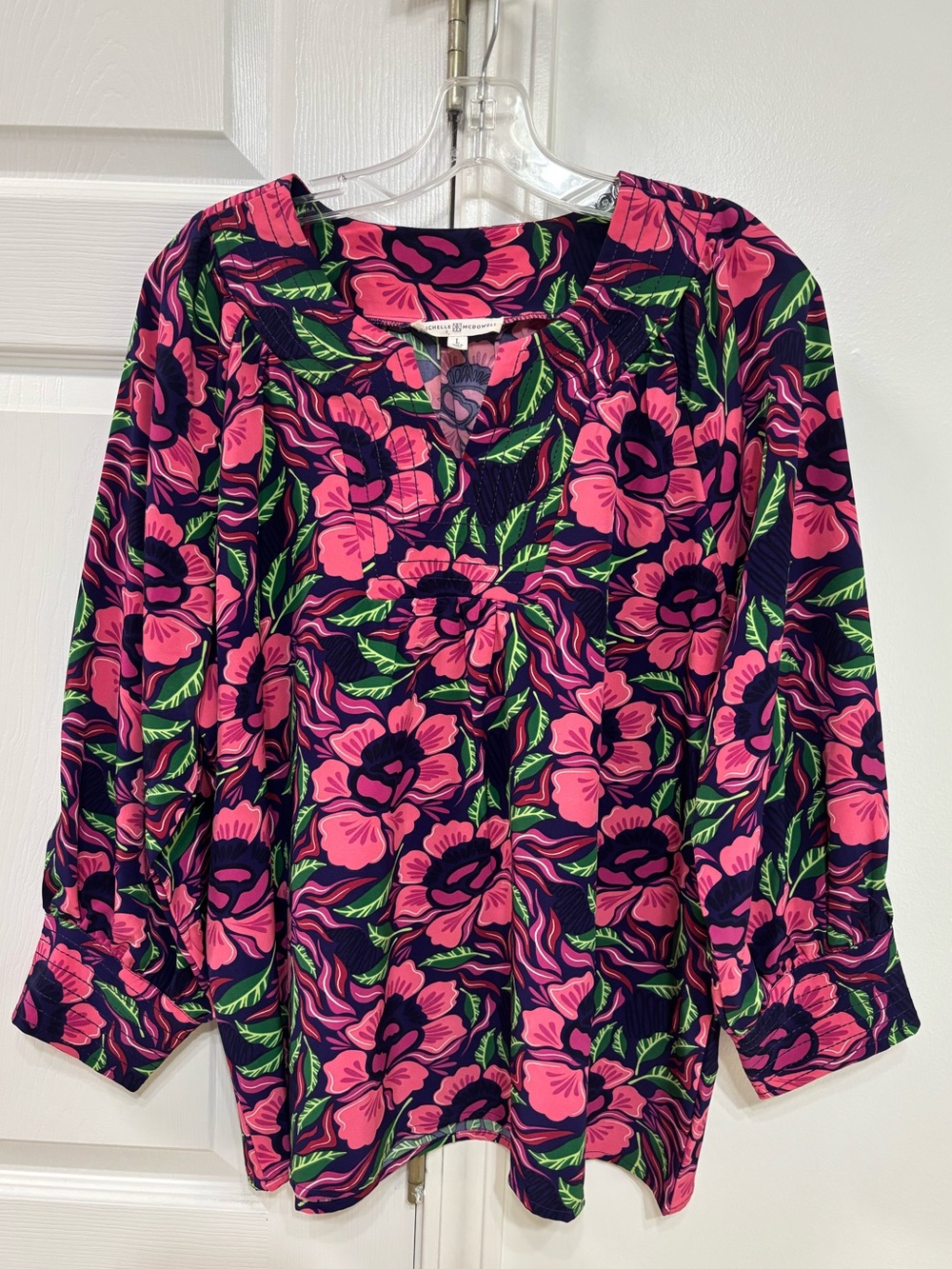 Michelle McDowell size large top